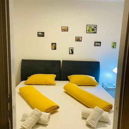 Etna! Near To Airport Sarajevo