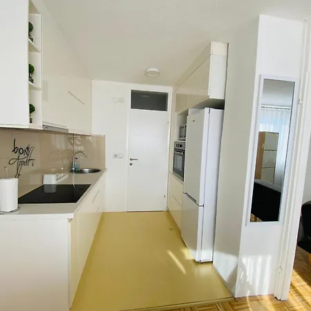 Etna! Near To Airport Apartment *