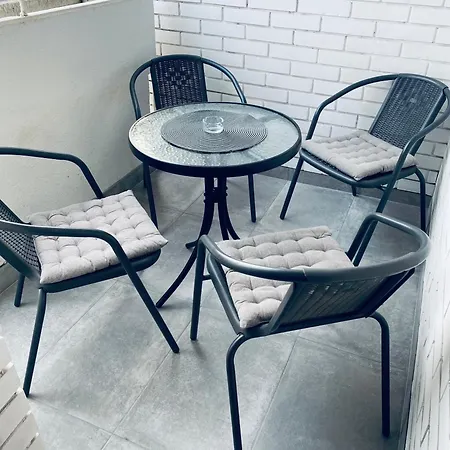 Apartment Etna! Near To Airport